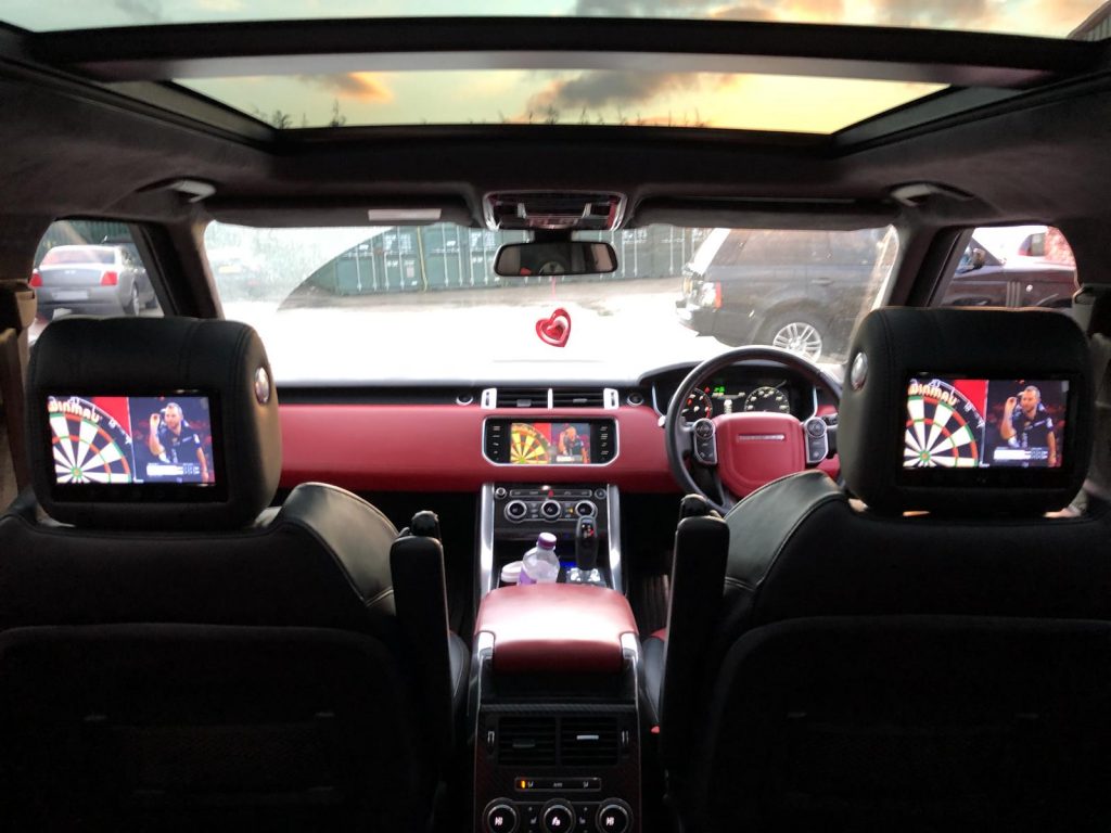 rear-seat-entertainment-headrest-screens