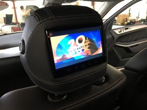 mercedes-rear-seat-dvd-package