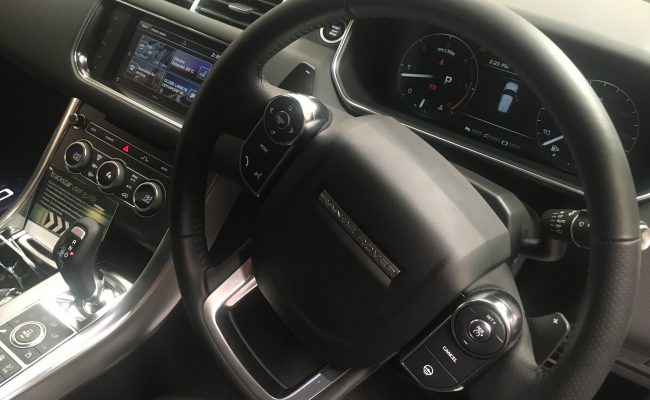 teletrecnavman-fitting-range-rover