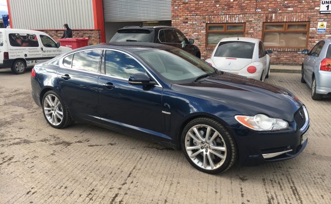 jag-xf-reverse-camera