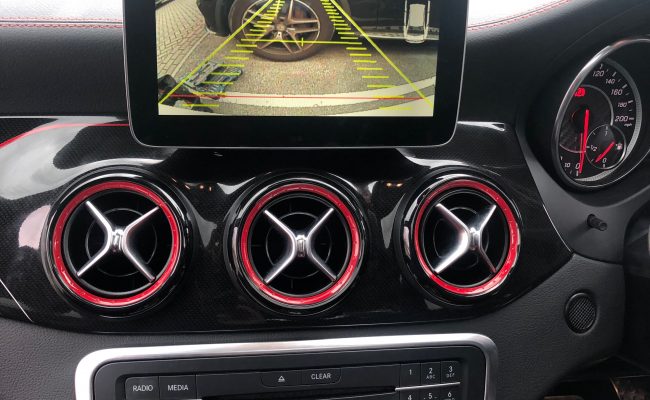 cla-reverse-camera-ntg5-large-screen