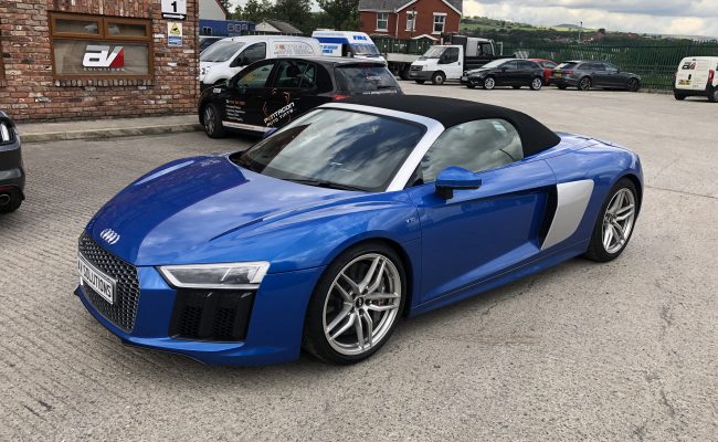 audi-r8-cat5-trackstar