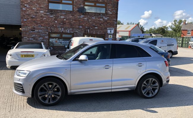 Audi-q5-dvd-package