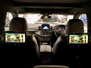 tablet-rear-entertainment-system-mercedes
