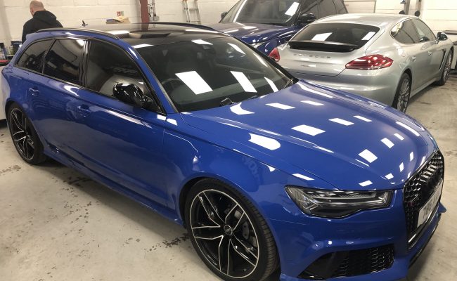 audi-rs6-blue