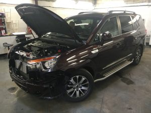 Ssangyong-workshop-front-parking-sensor-fitting