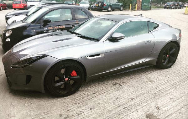 Jaguar F-Type CAT5 tracking system