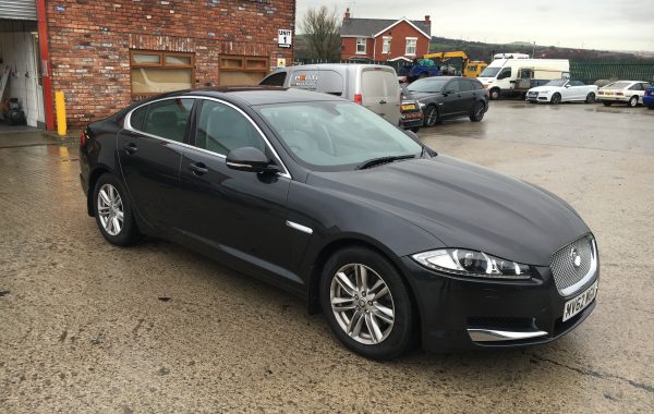 Jaguar XF front heated seats
