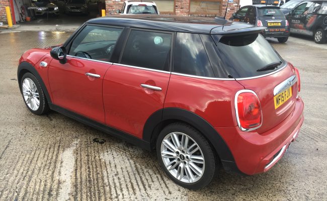 bmw-5dr-mini-red-sensors