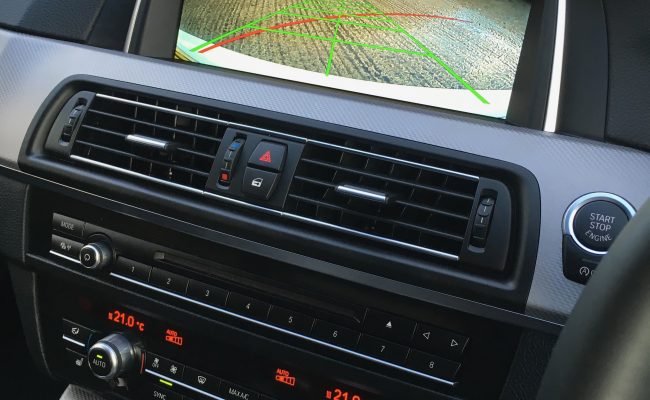 Bmw-after-market-reverse-camera