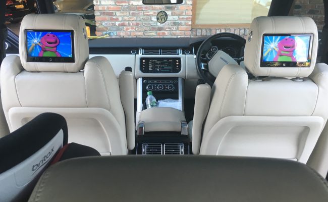 range-rover-vogue-rear-entertainment