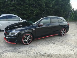 mercedes-la-shhoting-brake-reverse-camera-fitting