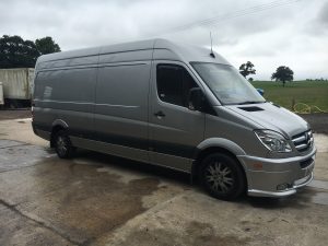 merce-sprinter-mobile-fitting-service-reverse-camera