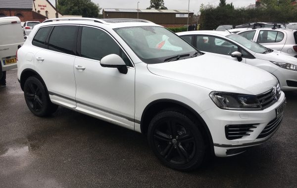 VW Touareg insurance approved tracker