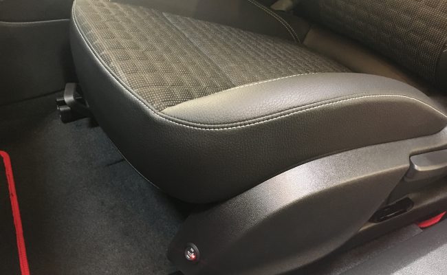 front-heated-seats-vauxhall-astra
