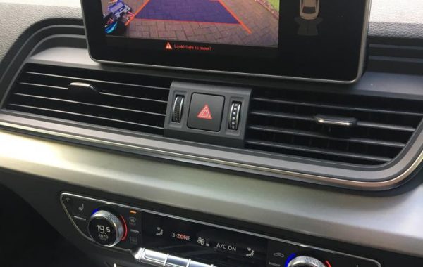 Audi Q5 MIB reverse camera system