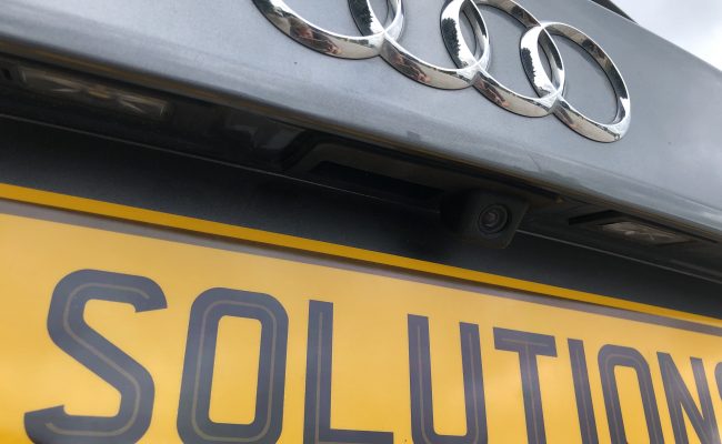 audi-a3-reverse-camera-handle