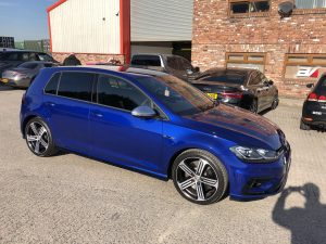 golf-r-blackvue-front-rear-wifi-dash-cam